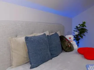 Offline adalinda on Flirt4Free