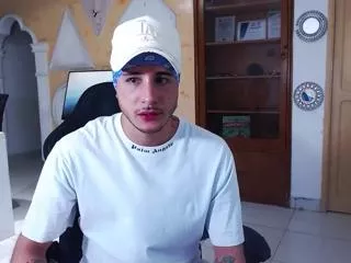 Freechat adam_hyuga on Flirt4Free