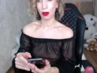 Offline adriana_sea on Flirt4Free