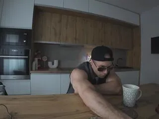 Offline alessandro_conti on Flirt4Free