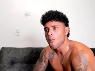 Offline alessandro_vanni on Flirt4Free