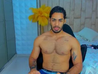 Freechat alessio_moretti on Flirt4Free