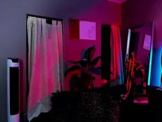 Freechat alexander_classy on Flirt4Free