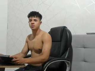 Offline alexx_colton on Flirt4Free