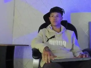 Offline alexx_colton on Flirt4Free