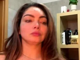 Offline alicia_secret on Flirt4Free