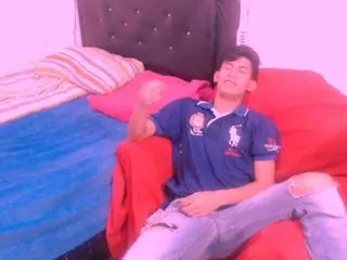 Offline alonso_villaroel on Flirt4Free