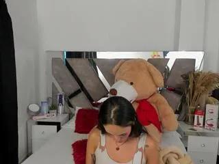 amara_jons from Flirt4Free