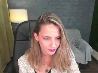 Offline amelia_meili on Flirt4Free