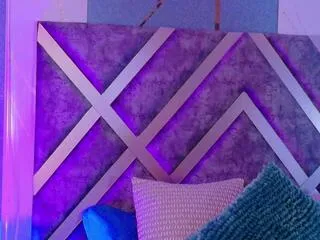 Offline amelie_rosee on Flirt4Free