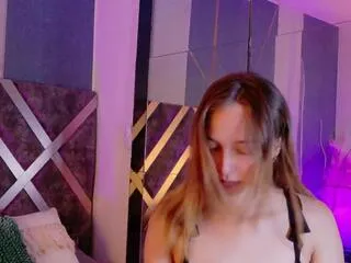 Offline amelie_rosee on Flirt4Free