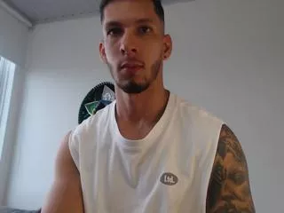 Offline andrew_mathews on Flirt4Free