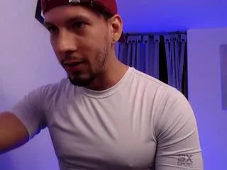 Offline andrew_mathews on Flirt4Free