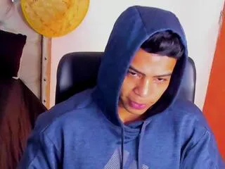 Offline andrew_wolf on Flirt4Free