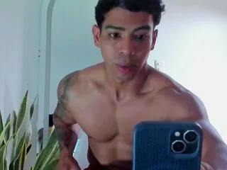 Offline andrew_wolf on Flirt4Free