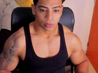 Offline andrew_wolf on Flirt4Free