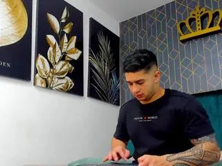 Freechat angel_falconer on Flirt4Free