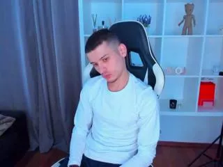 Offline anton_angell on Flirt4Free