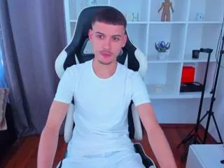 Offline anton_angell on Flirt4Free