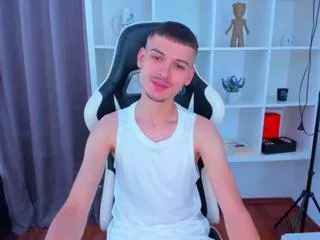 Offline anton_angell on Flirt4Free