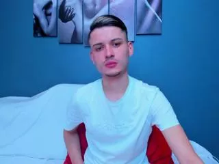 Offline anton_angell on Flirt4Free