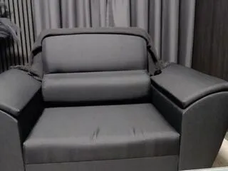 Offline antonio_valentini on Flirt4Free