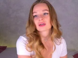 Freechat beatrice_esmont on Flirt4Free