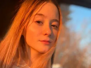 Freechat berenice_gomzalez on Flirt4Free