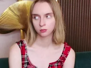 Freechat beverly_gomes on Flirt4Free