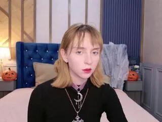 Freechat beverly_gomes on Flirt4Free