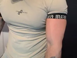 Offline big_zacky on Flirt4Free