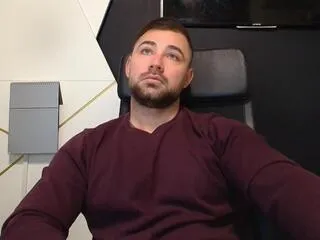 Offline big_zacky on Flirt4Free