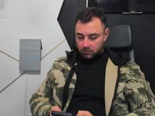 Offline big_zacky on Flirt4Free