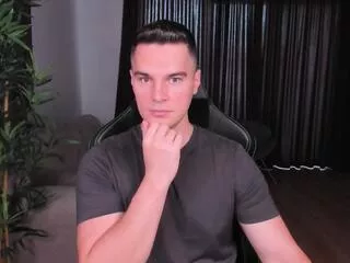 Offline billy_amore on Flirt4Free