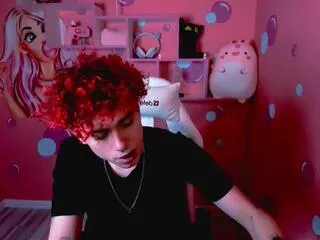 Offline blaiz_henders on Flirt4Free