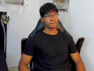 Offline cassian_gold on Flirt4Free