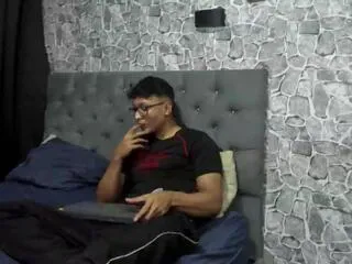 Offline chriss_jones on Flirt4Free