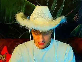 Offline curt_keller on Flirt4Free