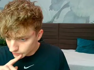 Offline curt_keller on Flirt4Free