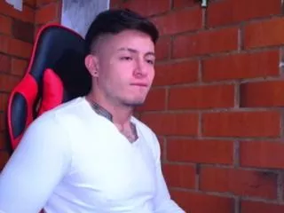 Offline davis_brave on Flirt4Free