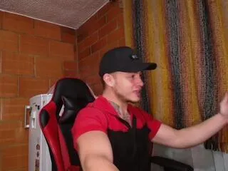 Offline davis_brave on Flirt4Free