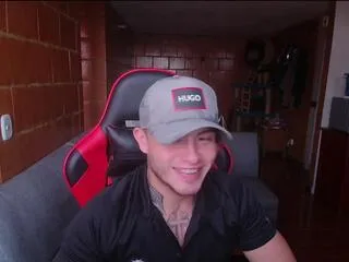 Offline davis_brave on Flirt4Free