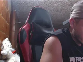 Offline davis_brave on Flirt4Free