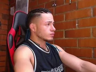 Offline davis_brave on Flirt4Free