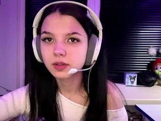 Offline debera_asfour on Flirt4Free