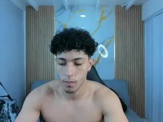 Freechat deexter_greashly on Flirt4Free