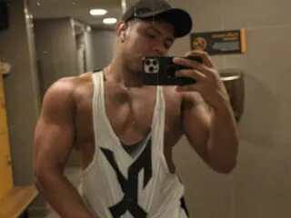 Away derek_castle on Flirt4Free