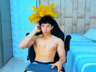 Offline drake_bell on Flirt4Free