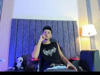 Offline dustin_dust_jordan_crew on Flirt4Free