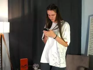 Offline dyan_granderson on Flirt4Free